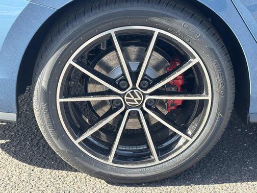 U1u1 2026 Volkswagen Jetta GLI 2.0T Autobahn