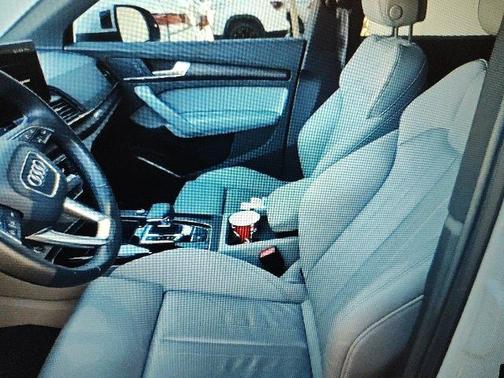 2023 Audi Q5 45 S line Premium