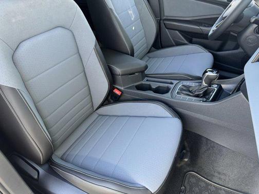 2026 Volkswagen Jetta 1.4T SE