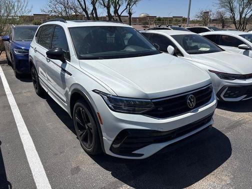 Opal White Pearl 2023 Volkswagen Tiguan 2.0T SE R-Line Black