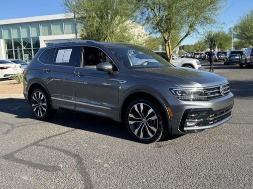 2020 Volkswagen Tiguan 2.0T SEL R-Line 4MOTION