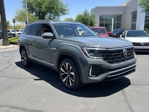 2025 Volkswagen Atlas 2.0T SEL Premium R-Line 4MOTION