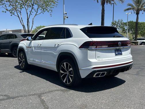 2025 Volkswagen Atlas Cross Sport 2.0T SEL Premium