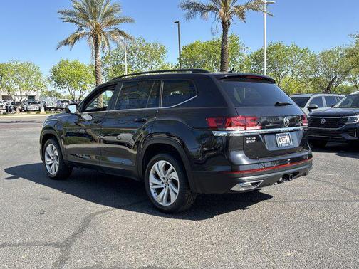 2022 Volkswagen Atlas 3.6L SE w/Technology