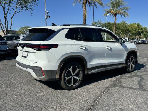 2025 Volkswagen Tiguan 2.0T SE 4MOTION