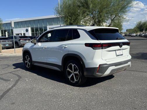 2025 Volkswagen Tiguan 2.0T SE 4MOTION