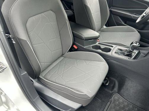 Pure White 2025 Volkswagen Jetta 1.5T Sport