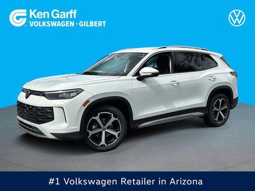 2025 Volkswagen Tiguan 2.0T SE