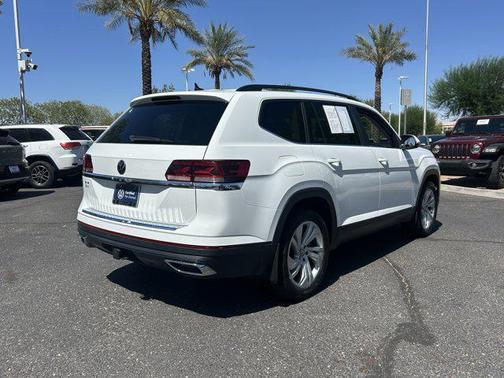 2022 Volkswagen Atlas 3.6L SE w/Technology