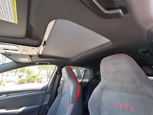 Moonstone Gray 2026 Volkswagen Golf GTI 2.0T SE DSG