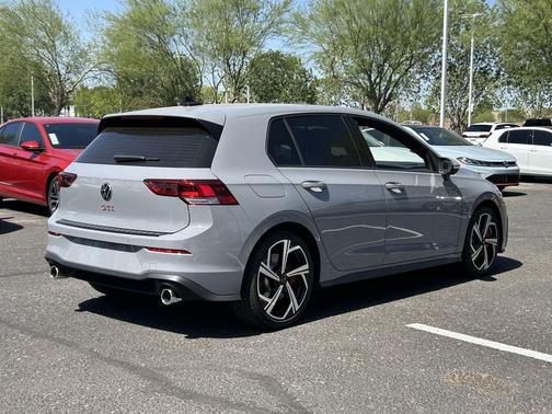 Moonstone Gray 2026 Volkswagen Golf GTI 2.0T SE DSG