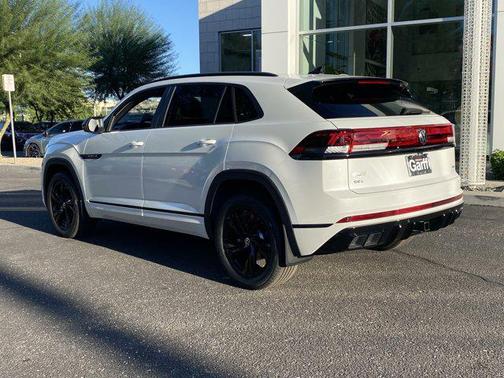 2026 Volkswagen Atlas Cross Sport 2.0T SEL