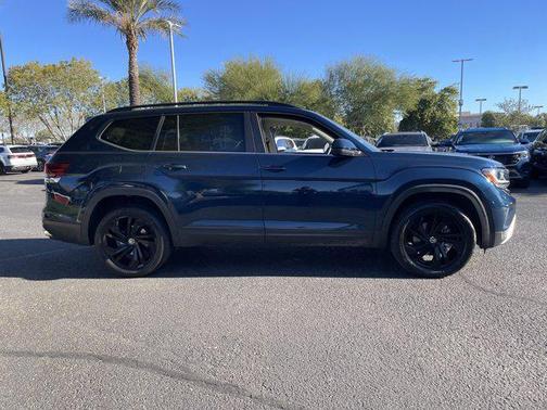 2023 Volkswagen Atlas 2.0T SE w/Technology