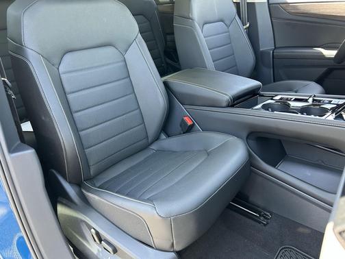 mountain lake blue metallic 2026 Volkswagen Atlas 2.0T SEL
