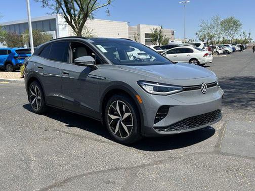 2025 Volkswagen ID.4 Pro