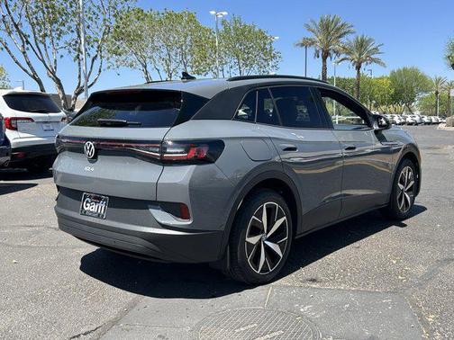 2025 Volkswagen ID.4 Pro