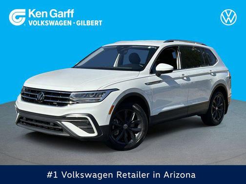 Pure White 2024 Volkswagen Tiguan 2.0T SE