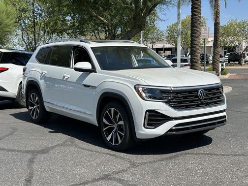 Opal White Pearl 2026 Volkswagen Atlas 2.0T SEL Premium R-Line 4MOTION