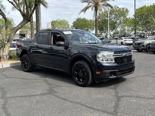 Alto Blue Tinted Clearcoat Metallic 2022 Ford Maverick Lariat