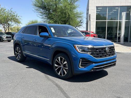 2025 Volkswagen Atlas Cross Sport 2.0T SEL Premium