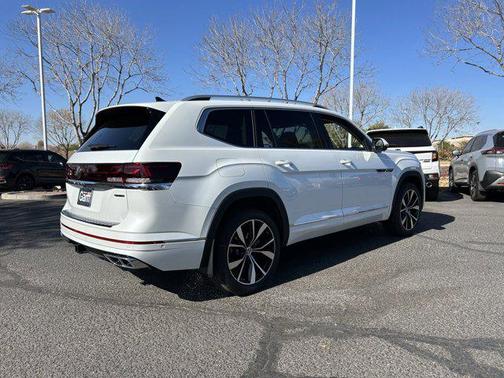 2025 Volkswagen Atlas 2.0T SEL Premium R-Line 4MOTION