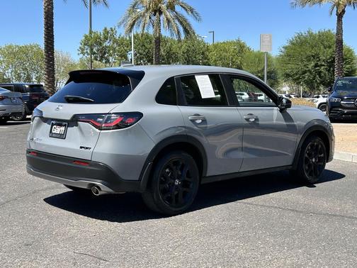 Urban Gray Pearl 2023 Honda HR-V 2WD Sport