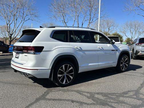 2025 Volkswagen Atlas 2.0T SEL Premium R-Line 4MOTION