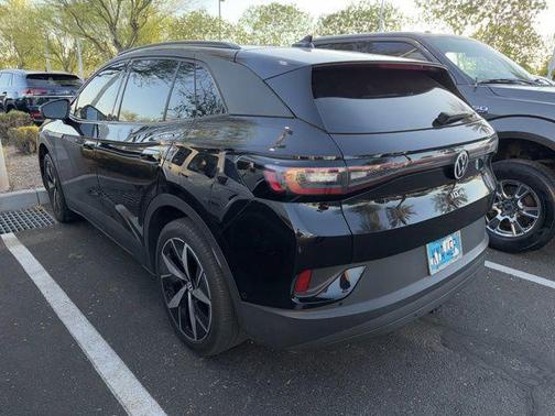 Deep Black Pearl 2023 Volkswagen ID.4 AWD Pro S