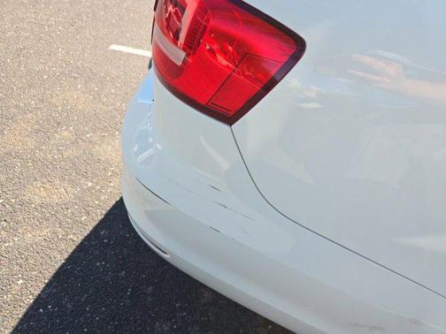 2015 Volkswagen Jetta Auto SE w/Connectivity