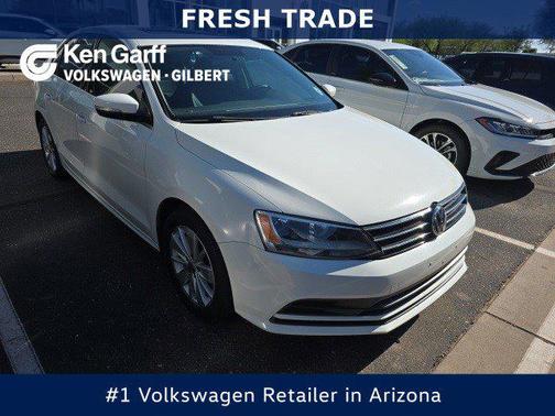 2015 Volkswagen Jetta Auto SE w/Connectivity