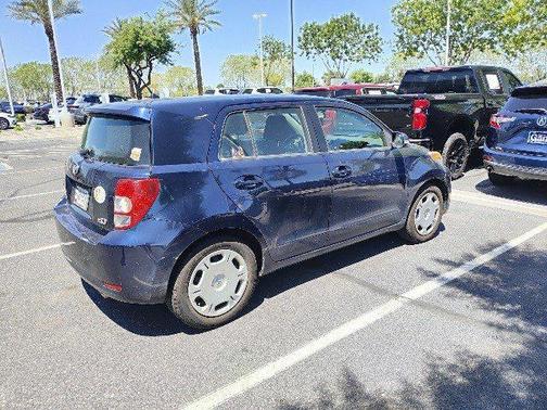 2013 Scion xD Base