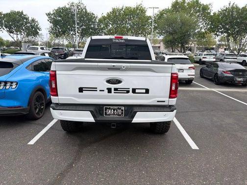 Oxford White 2021 Ford F-150 XLT