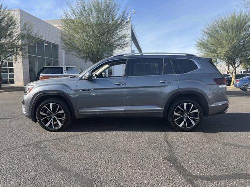 2025 Volkswagen Atlas 2.0T SEL Premium R-Line 4MOTION