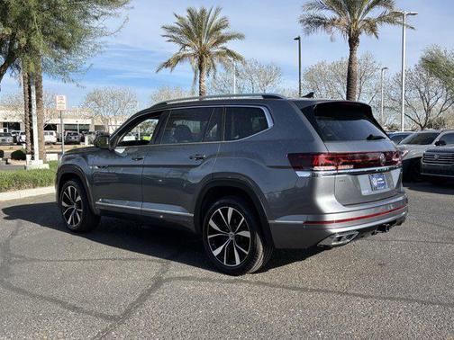 2025 Volkswagen Atlas 2.0T SEL Premium R-Line 4MOTION