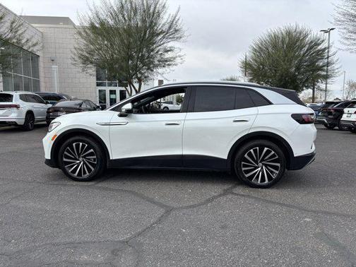 2023 Volkswagen ID.4 Pro S Plus