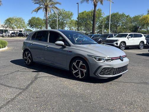 2024 Volkswagen Golf GTI 2.0T SE DSG