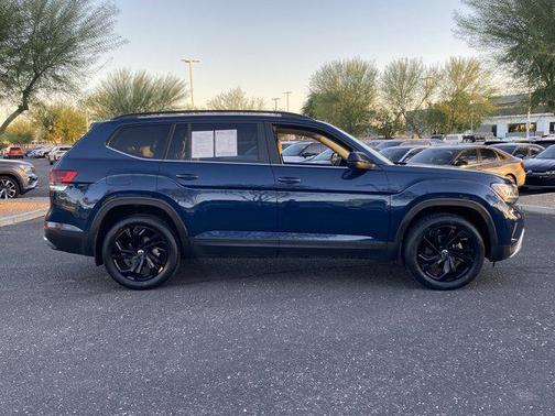 2022 Volkswagen Atlas 2.0T SE w/Technology