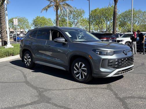 platinum gray metallic 2026 Volkswagen Tiguan 2.0T S