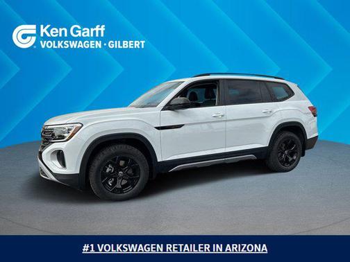 2025 Volkswagen Atlas 2.0T Peak Edition