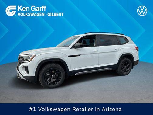 2025 Volkswagen Atlas 2.0T Peak Edition