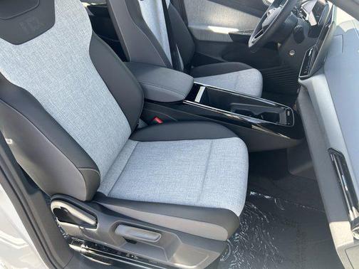 2025 Volkswagen ID.4 AWD Pro