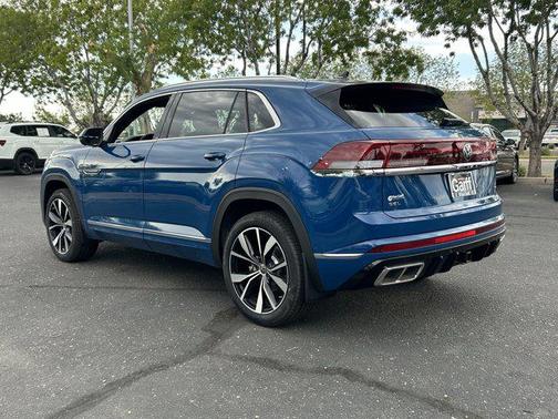 2025 Volkswagen Atlas Cross Sport 2.0T SEL Premium