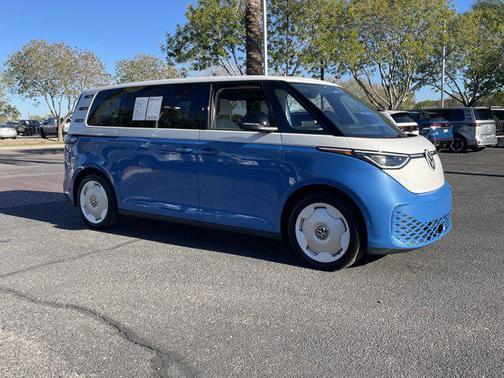 2025 Volkswagen ID. Buzz 1st Edition with 4MOTION