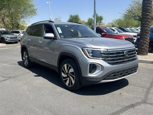 2025 Volkswagen Atlas 2.0T SE w/Technology 4MOTION