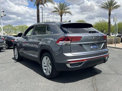 2022 Volkswagen Atlas Cross Sport 3.6L V6 SE w/Technology
