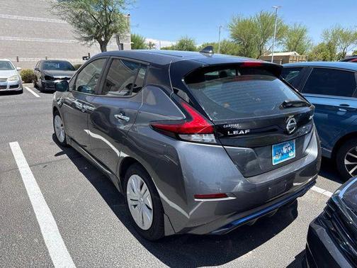 Gun Metallic 2018 Nissan Leaf S