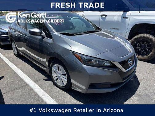 Gun Metallic 2018 Nissan Leaf S