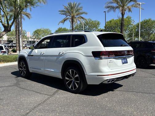 2026 Volkswagen Atlas 2.0T SEL Premium R-Line 4MOTION