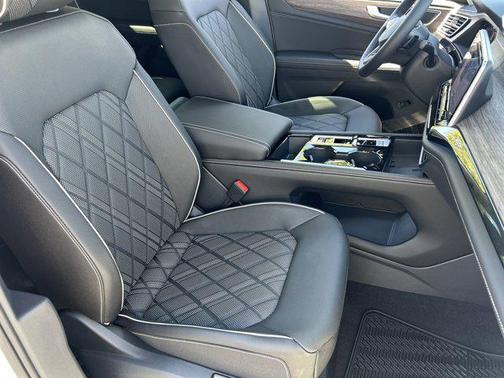 2026 Volkswagen Atlas 2.0T SEL Premium R-Line 4MOTION