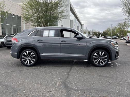 2023 Volkswagen Atlas Cross Sport 3.6L V6 SEL Premium R-Line